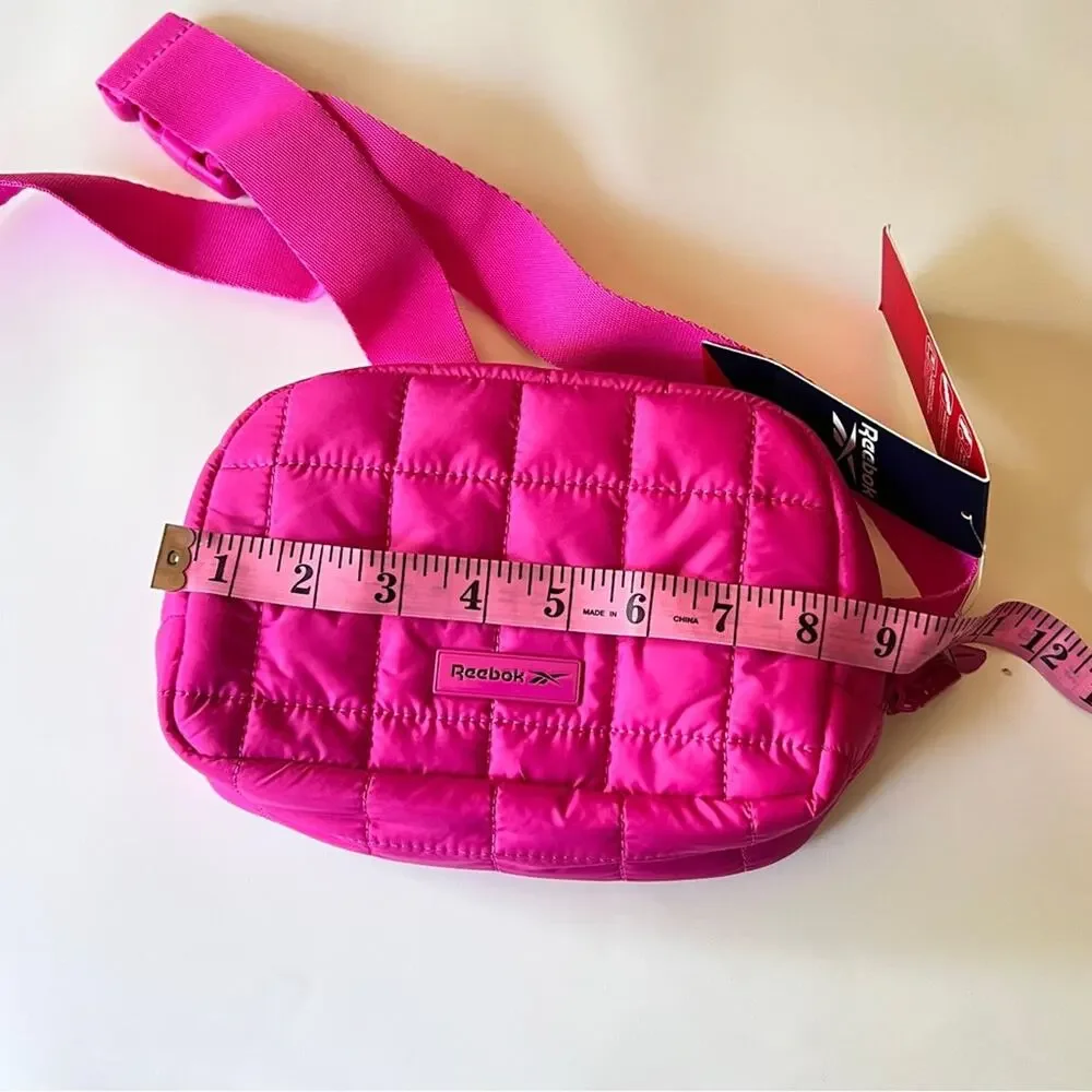 Reebok Trendy Fashionable Quilted Lightweight  Pink Fanny Pack Case Sz 1.6 L NWT
